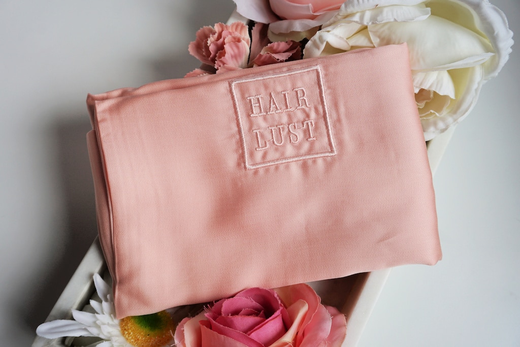 Hairlust Detangle Wet Brush & Pure Bamboo Pillowcase Review